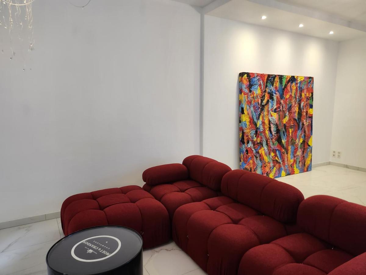 Maison Face A L'Abbaye D'Hautvillers - 2 Bedrooms 2 Bathrooms, Parking Екстериор снимка