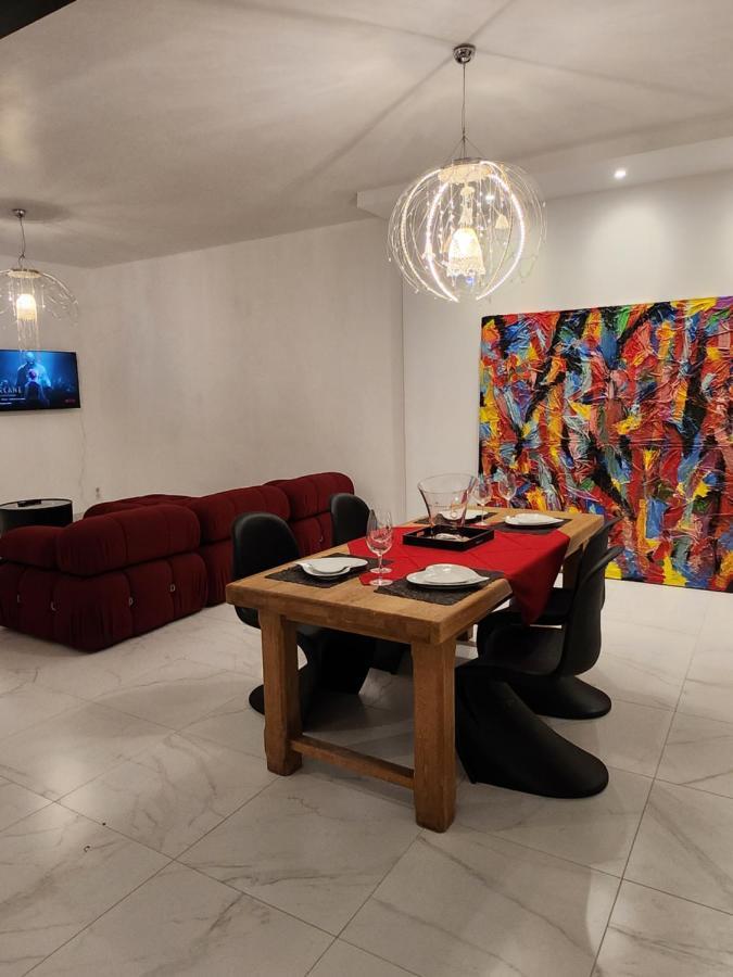 Maison Face A L'Abbaye D'Hautvillers - 2 Bedrooms 2 Bathrooms, Parking Екстериор снимка